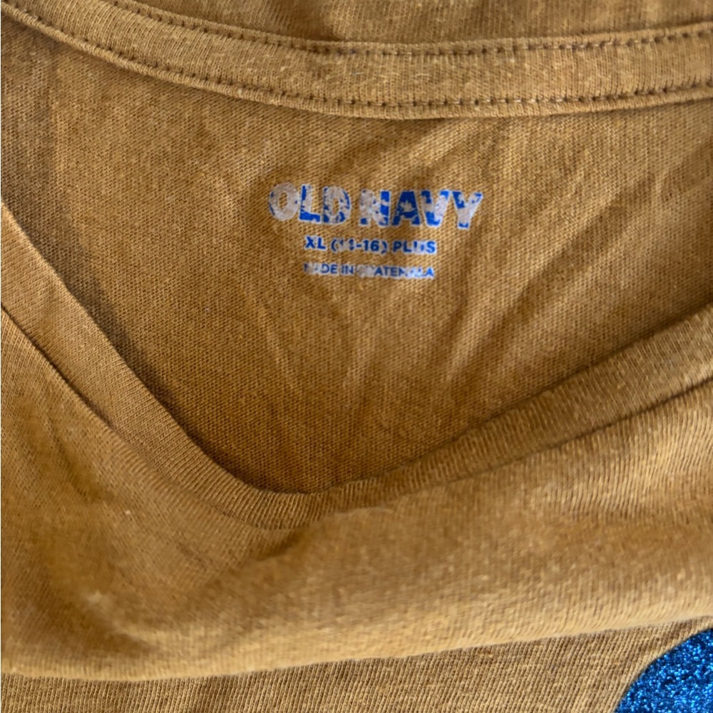 Old Navy Heart Top - Picture 4 of 4